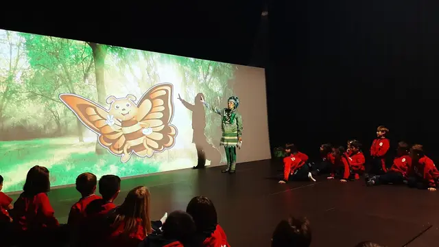 Pixel and performing art